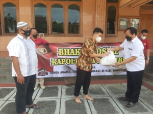 Polri Peduli, Polres Wonogiri Gelar Bakti Sosial di Pondok Pesantren Al-Barru Bulusulur