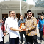 Mendag Zulkifli Hasan Beri Motivasi Wirausaha Santri Ponpes Budi Utomo Solo