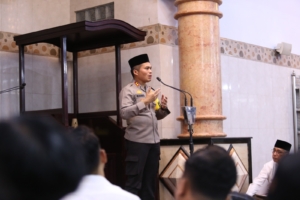 Kapolres Nganjuk Helat Cangkrukan Kamtibmas di Ponpes Al Ubaidah Kertosono