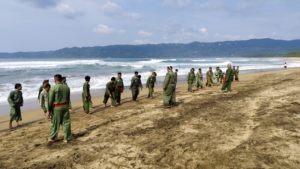 Pengkab PERSINAS ASAD Wonogiri Gelar Latihan Bersama Pelatih di Pantai Pancer Door
