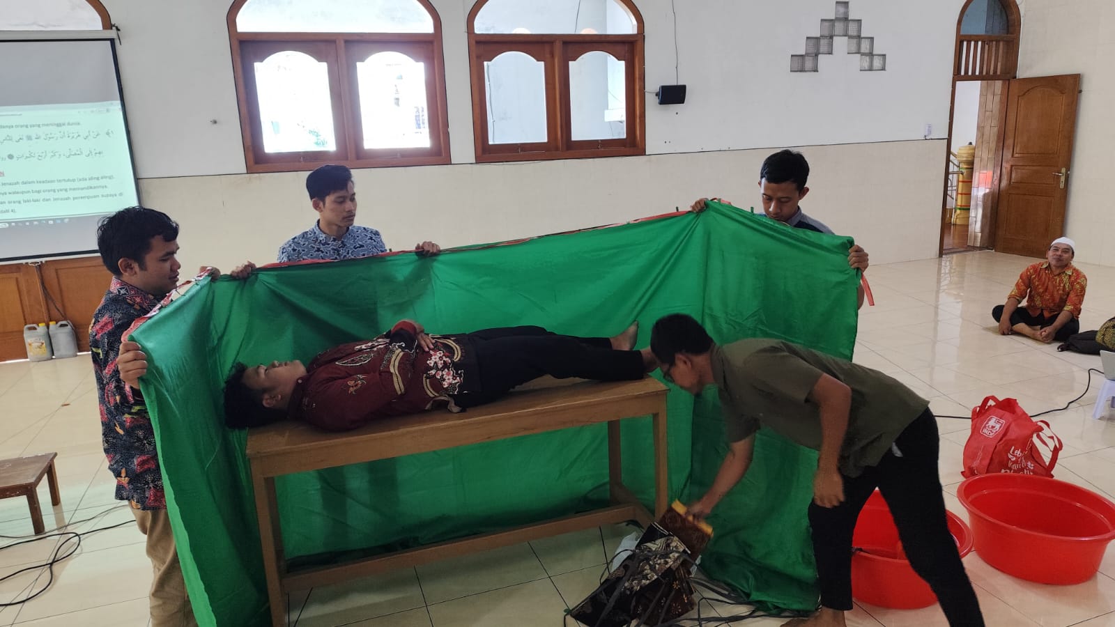 DPD LDII Kabupaten Wonogiri Gelar Pengajian Rutin Remaja Bertema “Tata Cara Perawatan Jenazah”